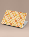 Checkered Elegance MacBook Case MacBook Cases - SALAVISA